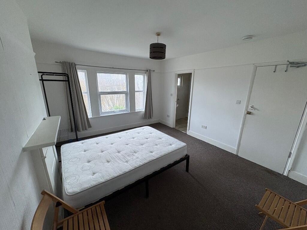 Main image of property: Argyle Road, London, W13