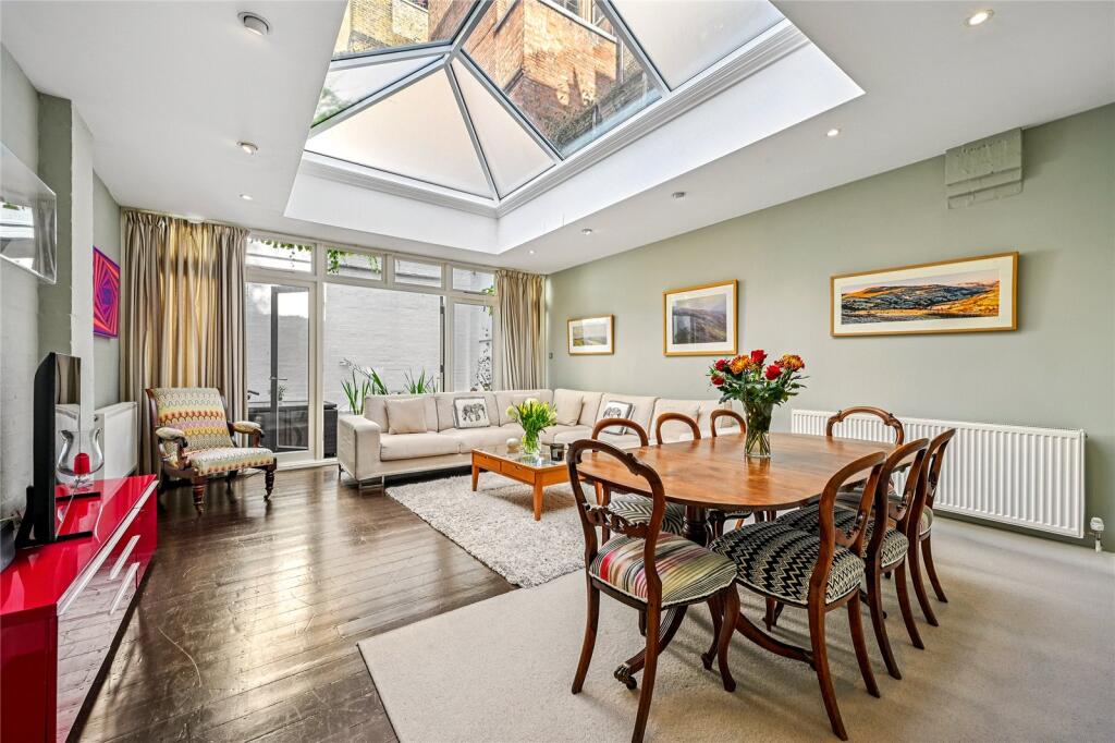 Main image of property: Macklin Street, Covent Garden, WC2B