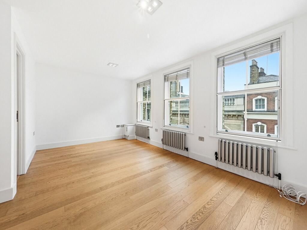 Main image of property: Wellington Street, Covent Garden, WC2E