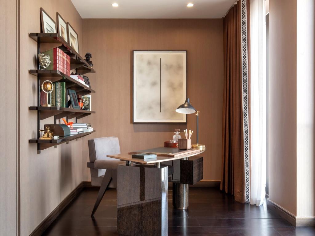 4 bedroom penthouse for sale in Lincoln Square, Lincoln's Inn Fields, WC2A