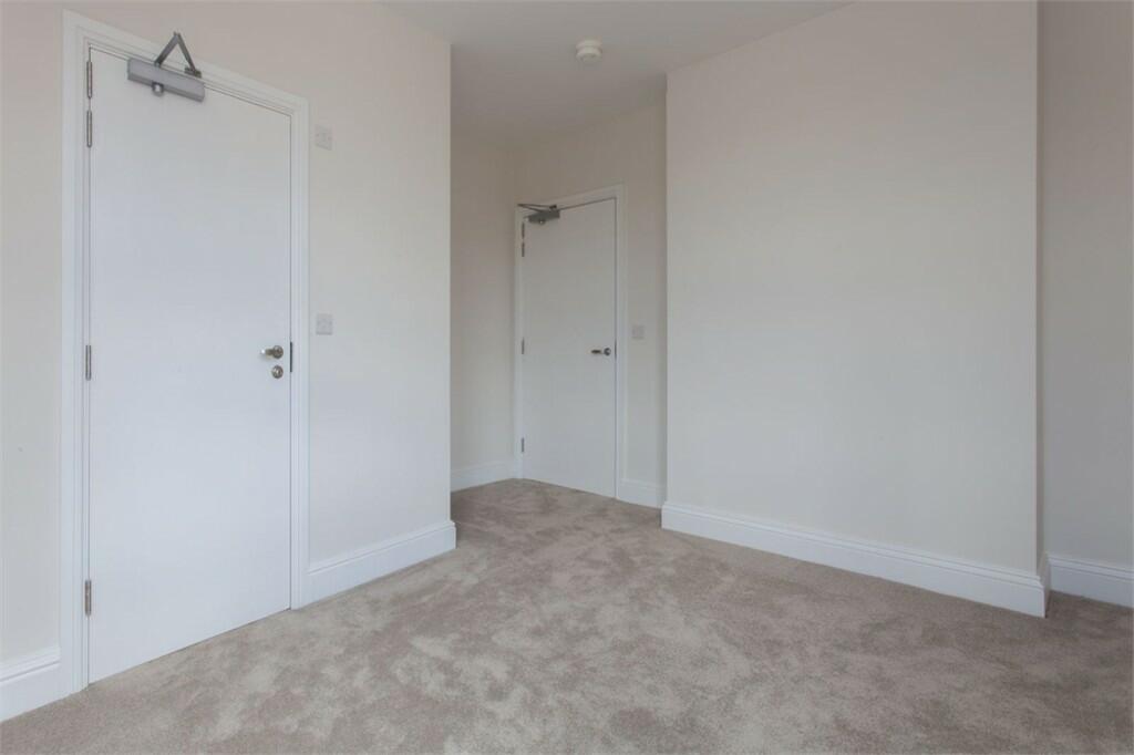 Additional property image - Clifton Road, RUGBY, Warwickshire