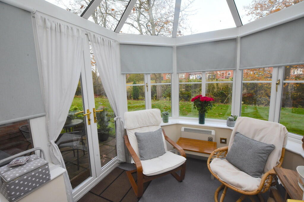 Additional property image - Wolston Court, Cawston, Rugby