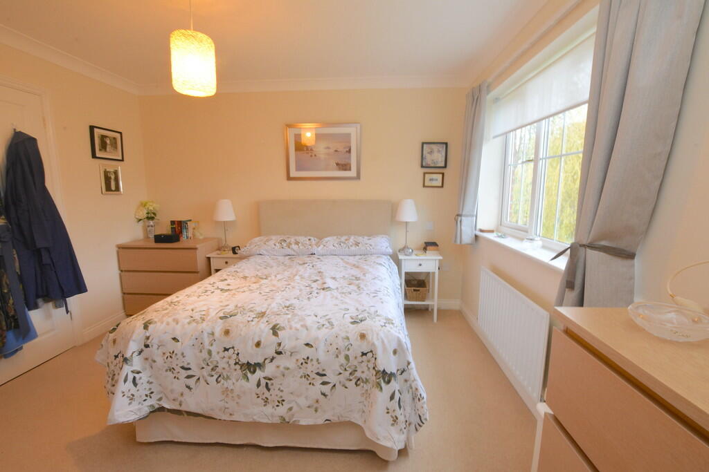 Additional property image - Wolston Court, Cawston, Rugby