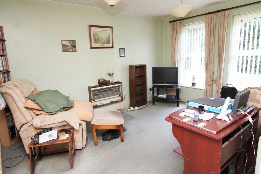 Additional property image - Morton Gardens, Rugby