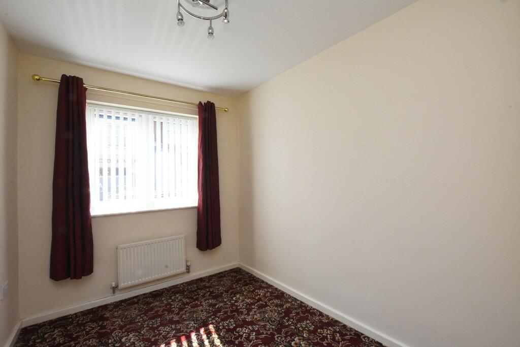 Additional property image - Charles Warren Close, Rugby