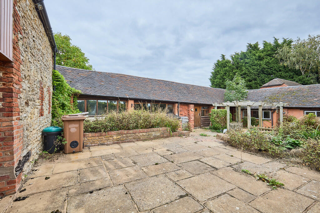 Additional property image - Barn Lane, Princethorpe, Rugby