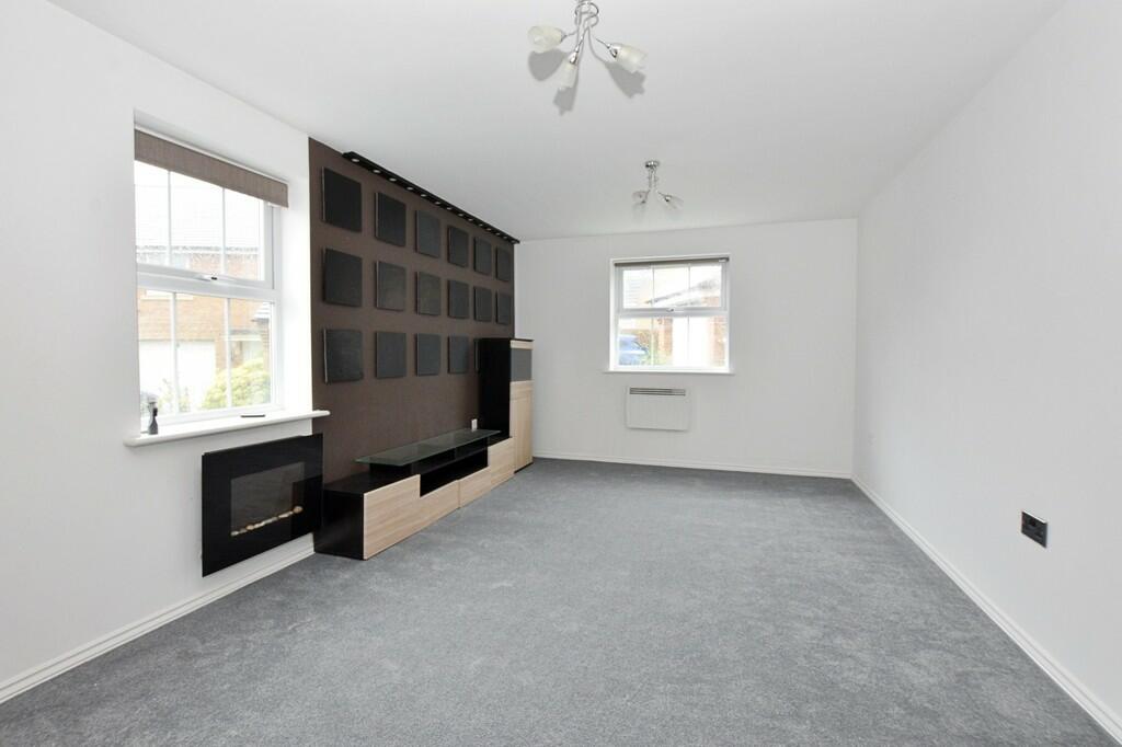 Additional property image - Crackthorne Drive, Coton Park, Rugby