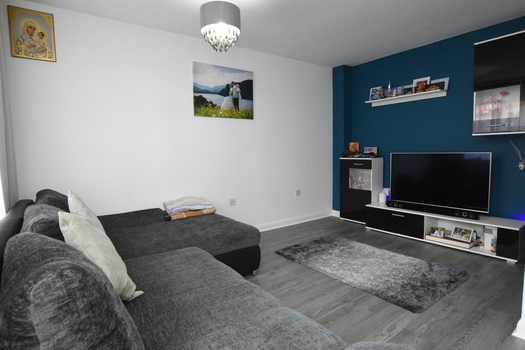Additional property image - Overbecks Close, Rugby