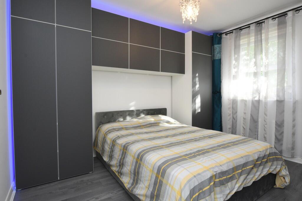 Additional property image - Overbecks Close, Rugby