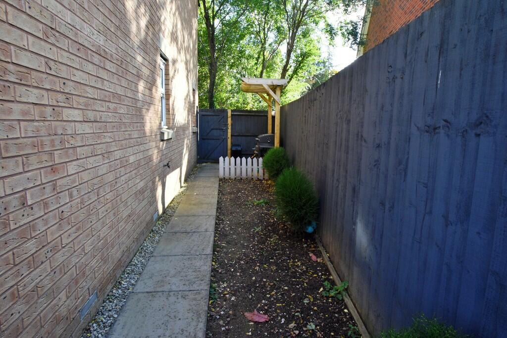 Additional property image - Overbecks Close, Rugby