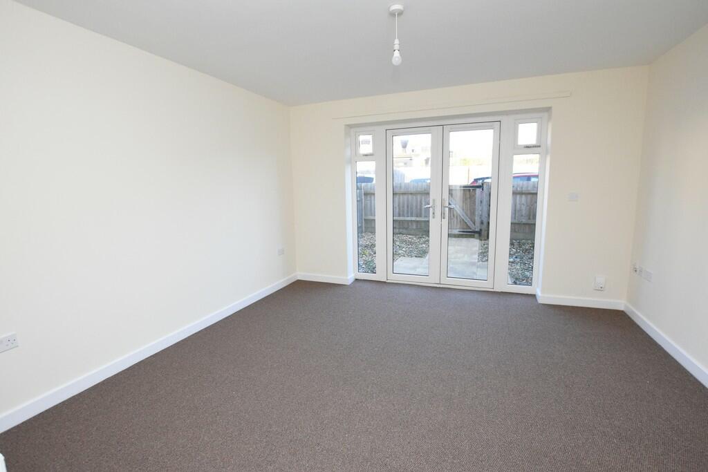 Additional property image - Pinfold Street, Rugby