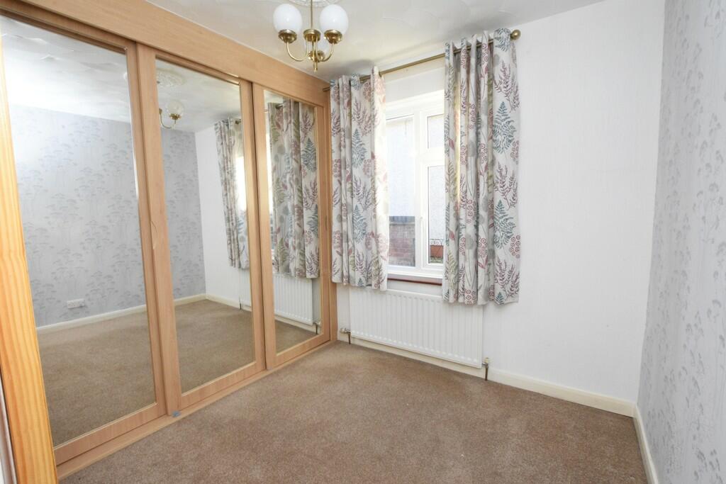 Additional property image - Crick Road, Rugby