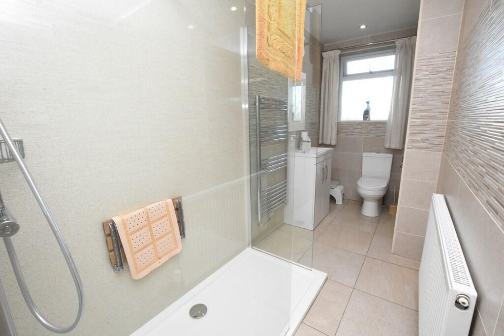 Additional property image - Crick Road, Rugby