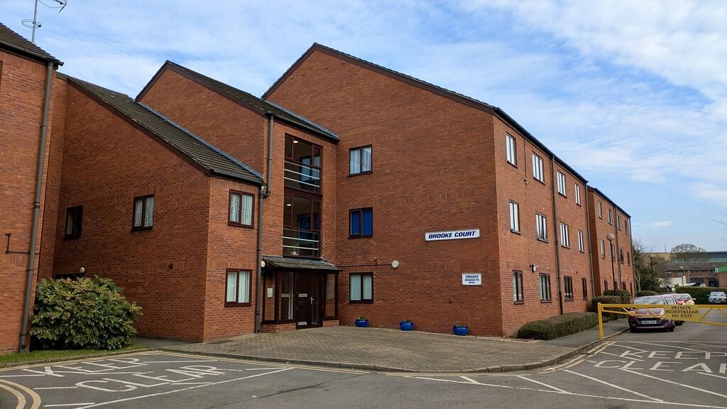 Main image of property: Little Pennington Street, Rugby