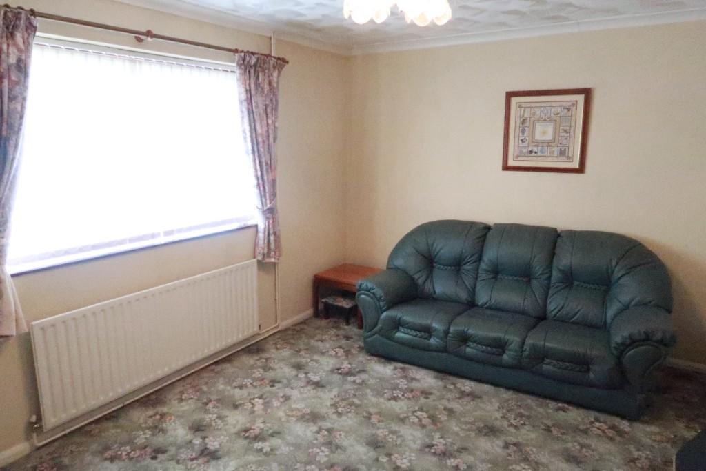 3 bedroom semidetached house for sale in Brynglas Avenue