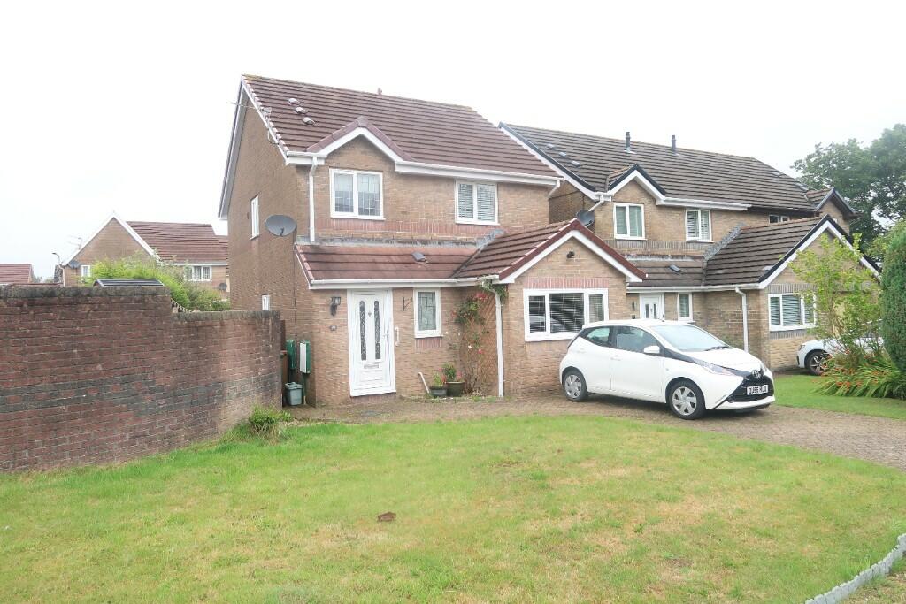 Main image of property: Clos Coed Duon, Blackwood, Caerphilly (County of), NP12