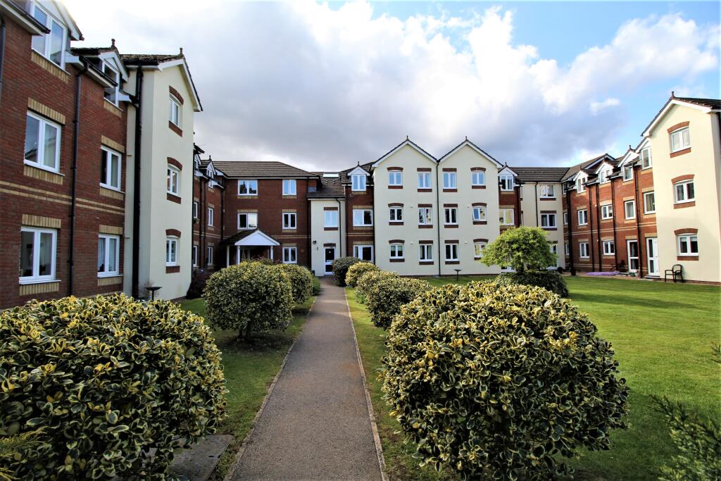 Main image of property: Willow Court, Ackender Road, Alton, Hampshire, GU34