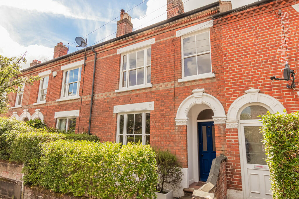 3 bedroom terraced house for sale in Glebe Road, Norwich NR2