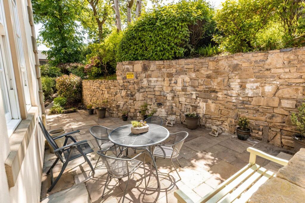 Additional property image - Radford Bank Gardens, Darwen, BB3