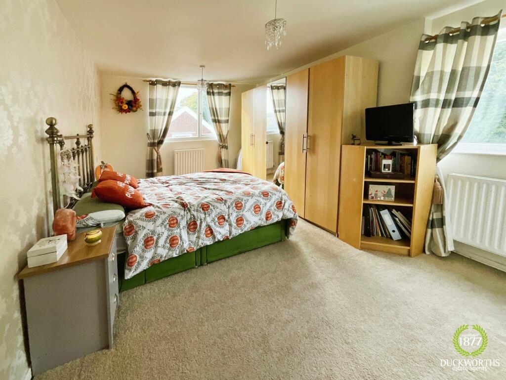 Additional property image - Kingsway, Lower Darwen, BB3