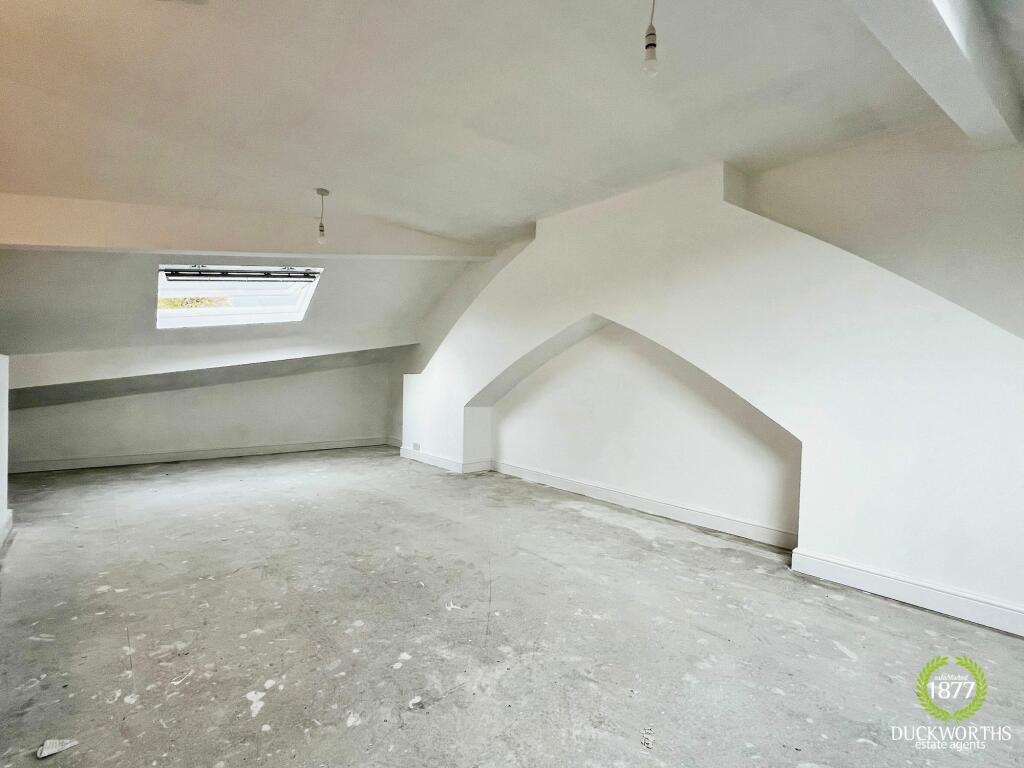 Additional property image - Radfield Avenue, Darwen, BB3