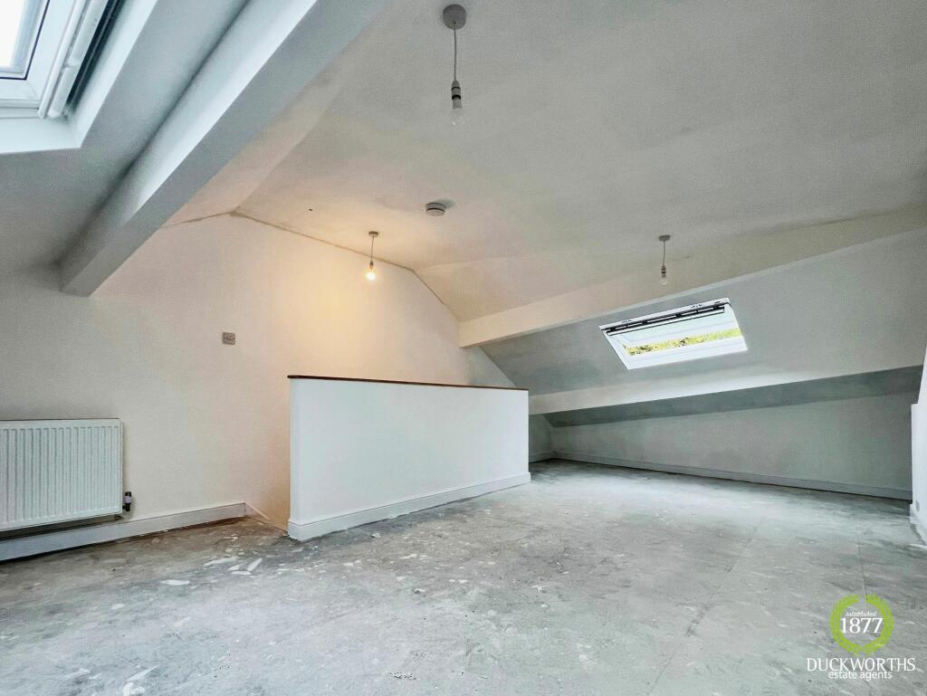 Additional property image - Radfield Avenue, Darwen, BB3