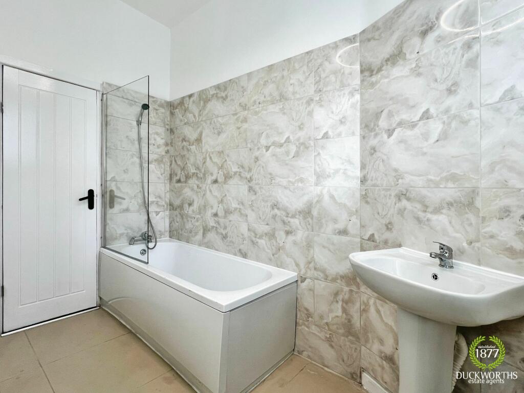 Additional property image - Bolton Road, Darwen, BB3