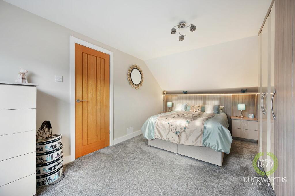 Additional property image - Earnsdale Avenue, Darwen, BB3