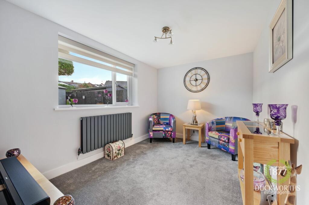 Additional property image - Earnsdale Avenue, Darwen, BB3
