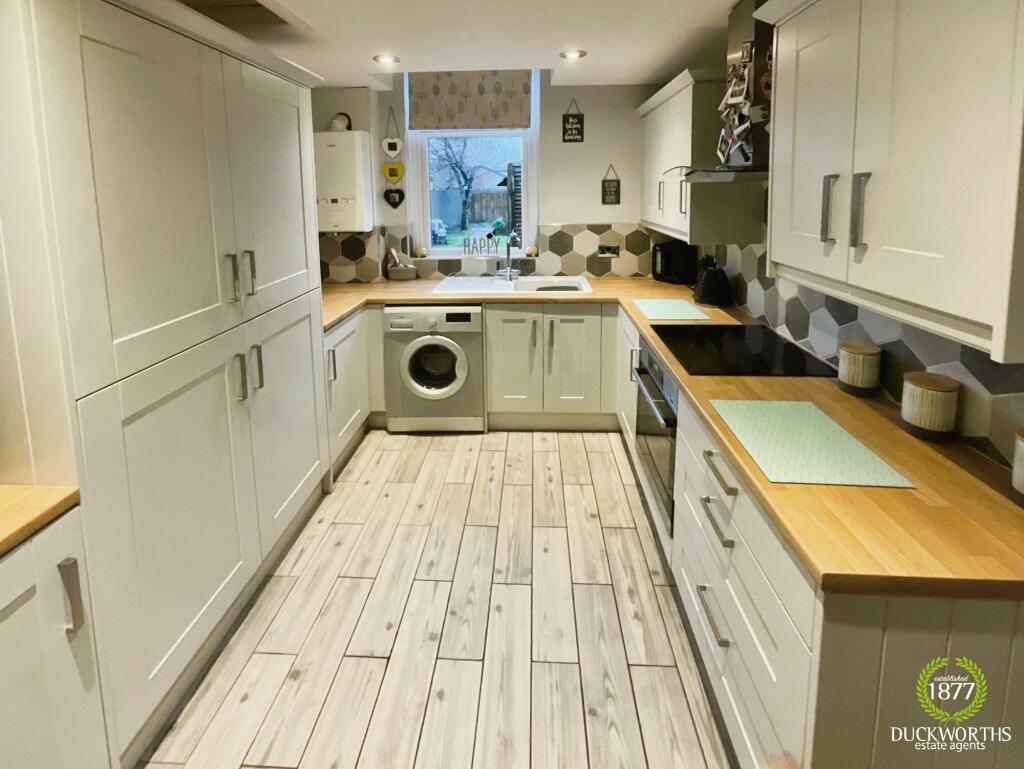 Additional property image - Sandy Lane, Darwen, BB3