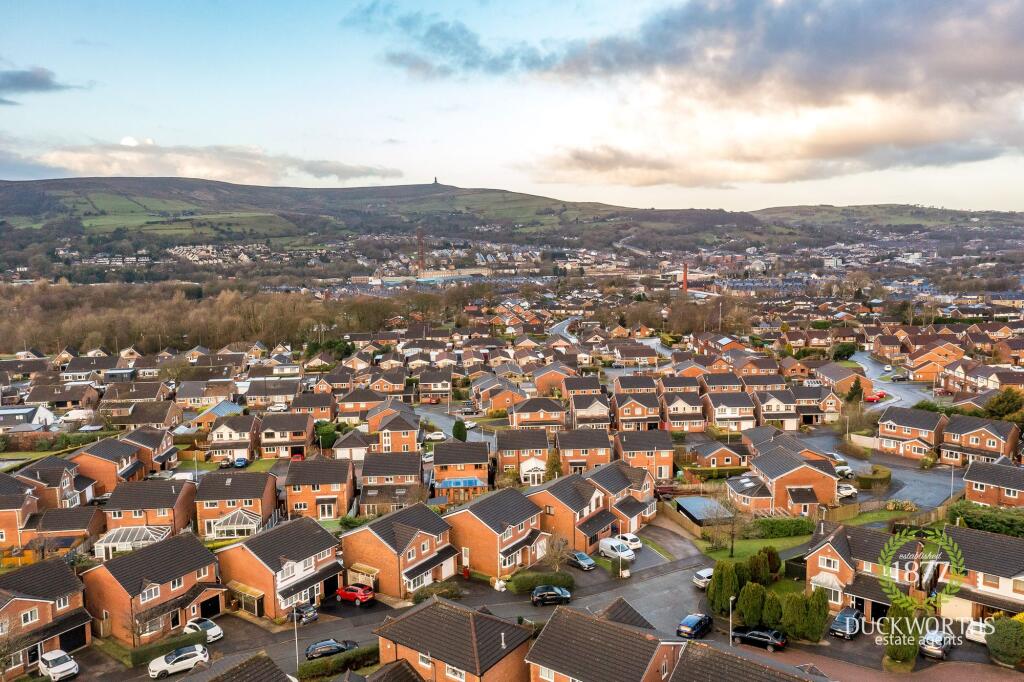 Additional property image - Spire Close, Darwen, BB3