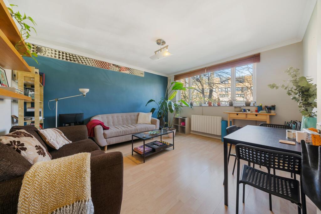 Main image of property: Queens Drive, Dalecroft Queens Drive, N4