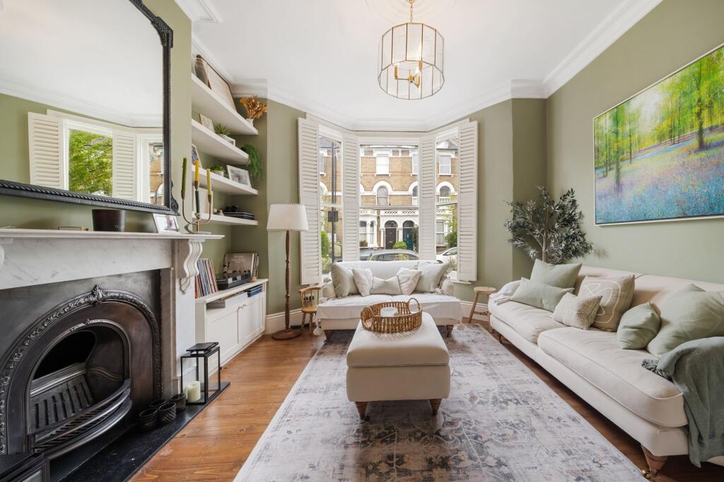 Main image of property: Digby Crescent, London, N4