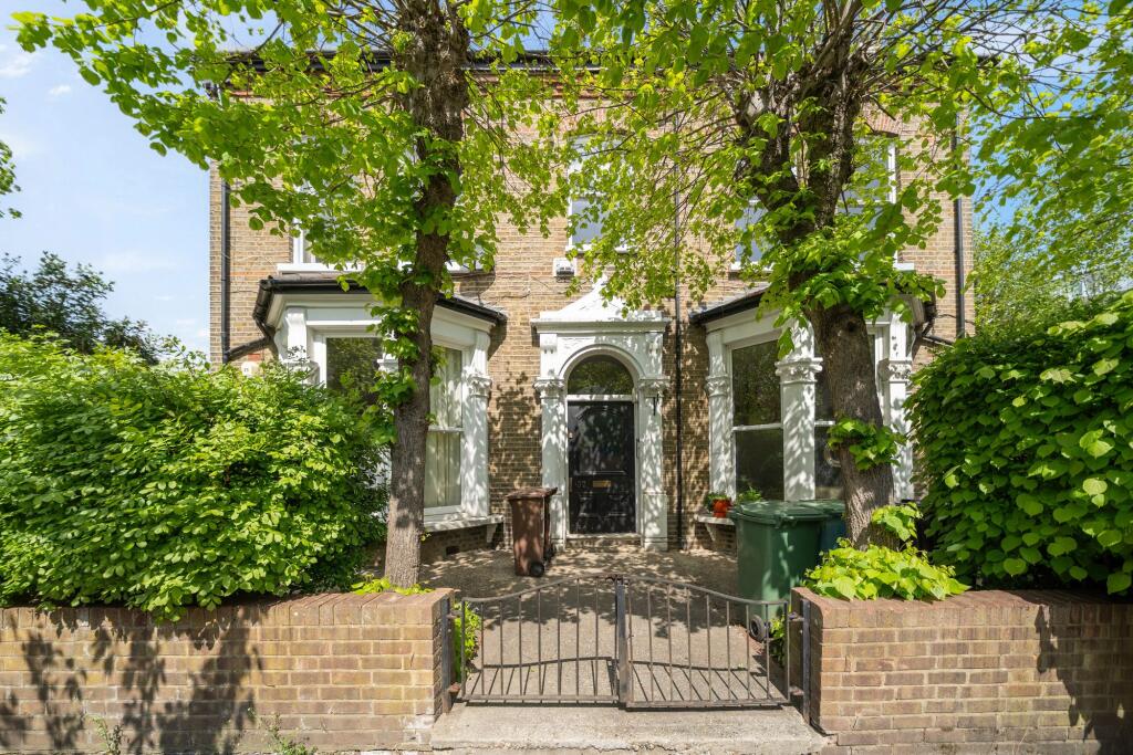 Main image of property: Gloucester Drive, London, N4