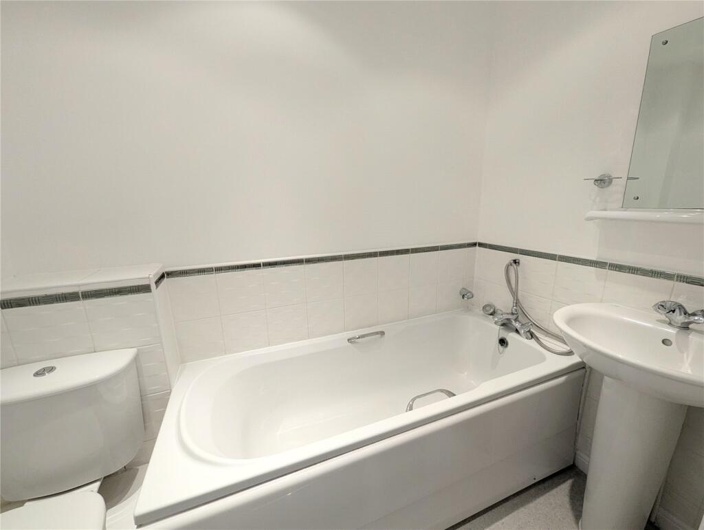 Additional property image - Horfield, Montreal Avenue, BS7 0NQ