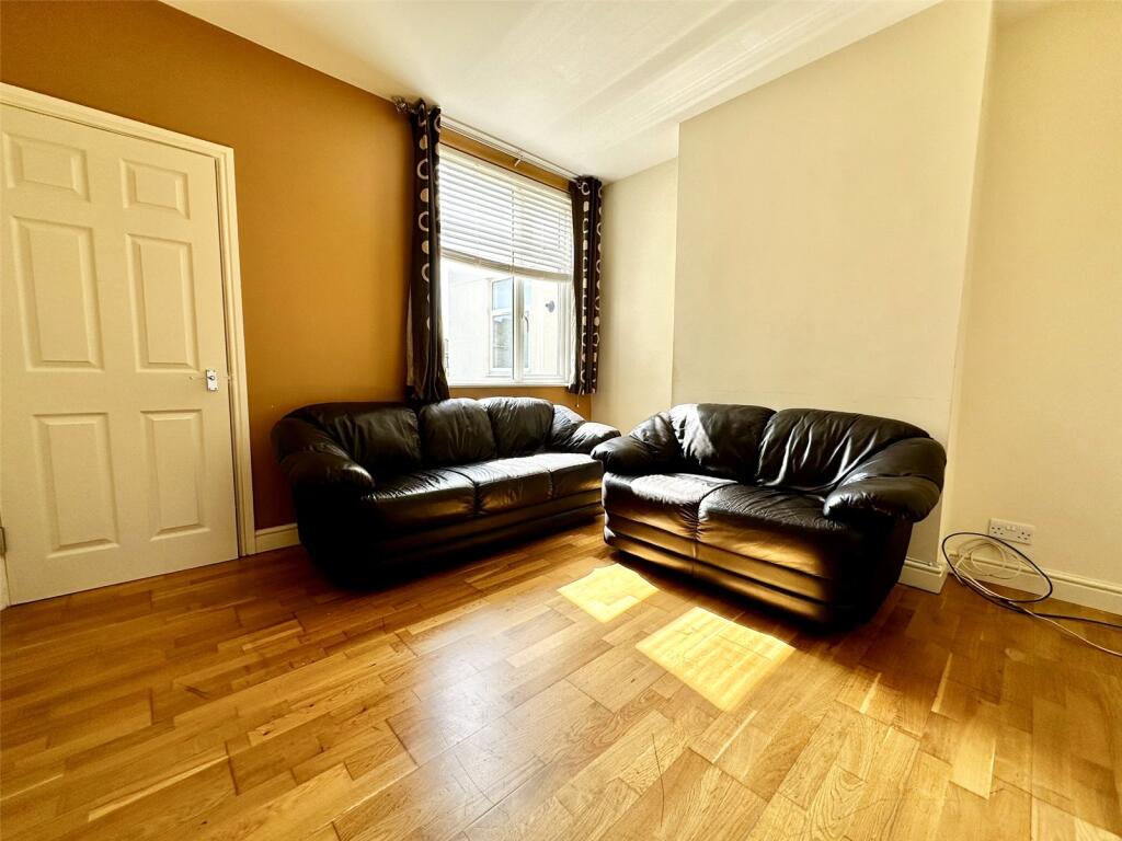 Additional property image - Horfield, Keys Avenue, BS7 0HL