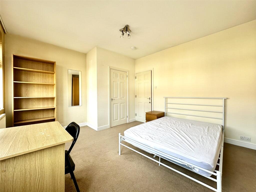 Additional property image - Horfield, Keys Avenue, BS7 0HL