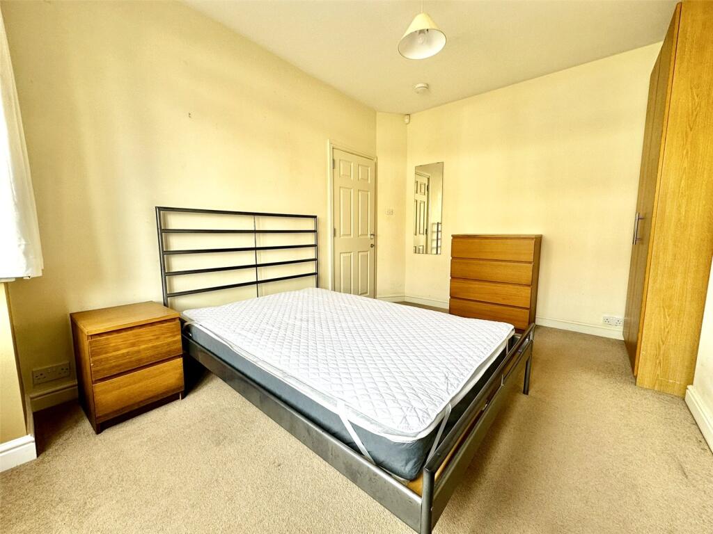 Additional property image - Horfield, Keys Avenue, BS7 0HL