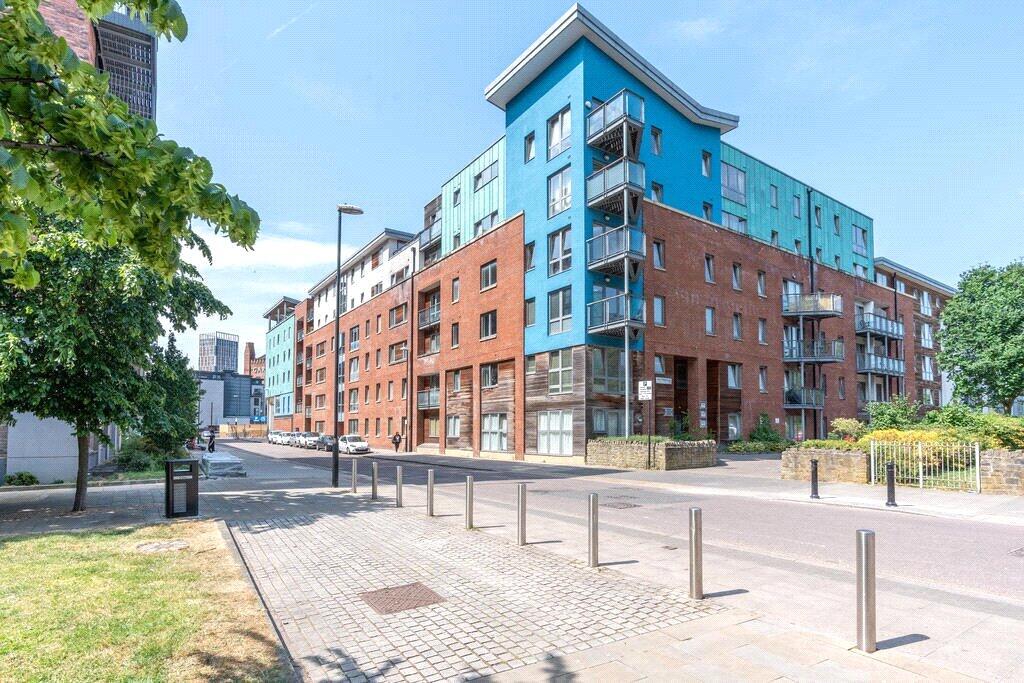 Main image of property: Temple Quay, Crown and Anchor House, BS2 0JN