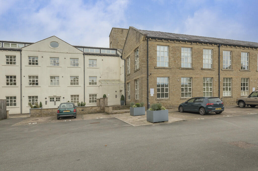 1 bedroom apartment for sale in The Park, Kirkburton, HD8