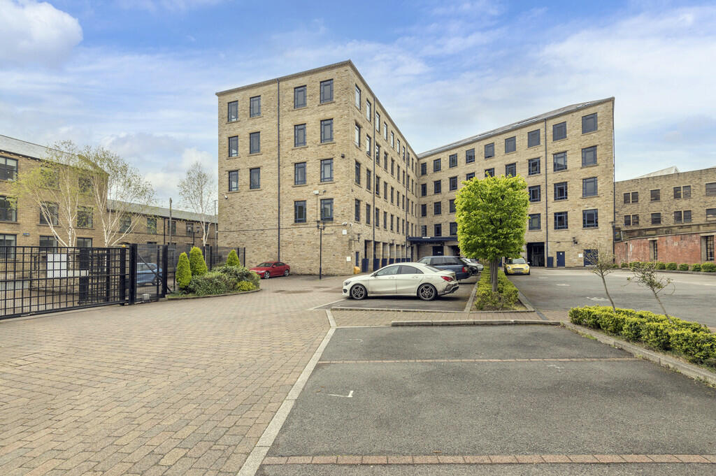 2 bedroom apartment for rent in The Melting Point, Firth Street, HD1