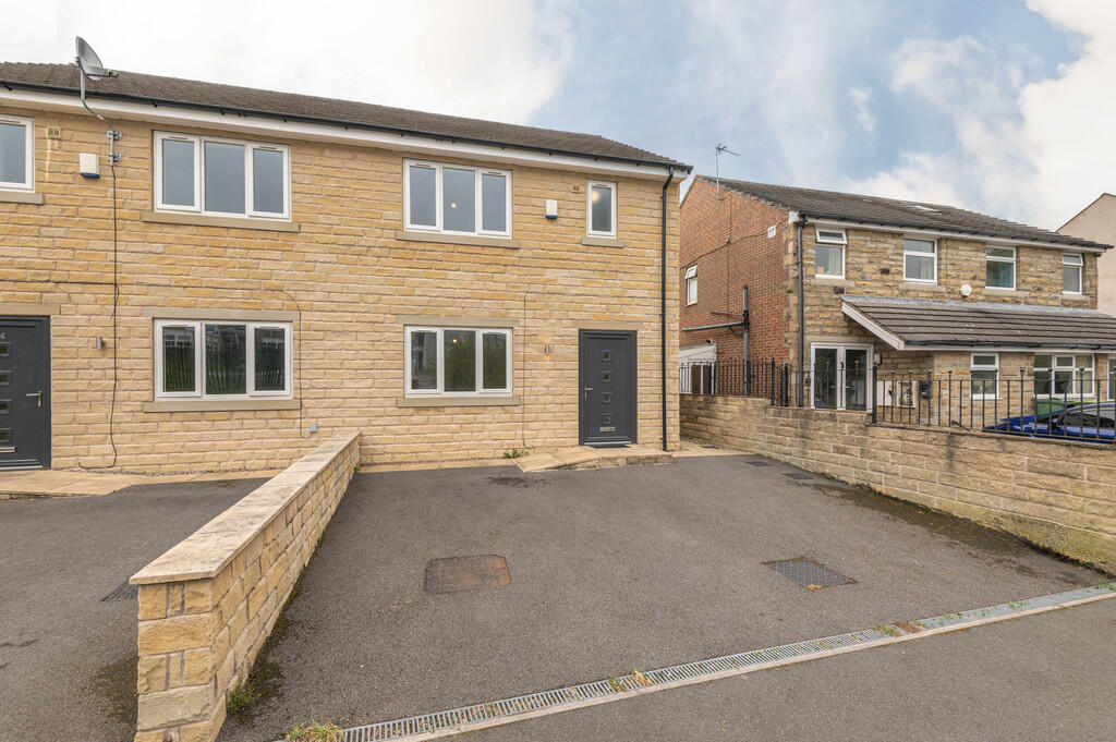Main image of property: Rawthorpe Terrace, Rawthorpe