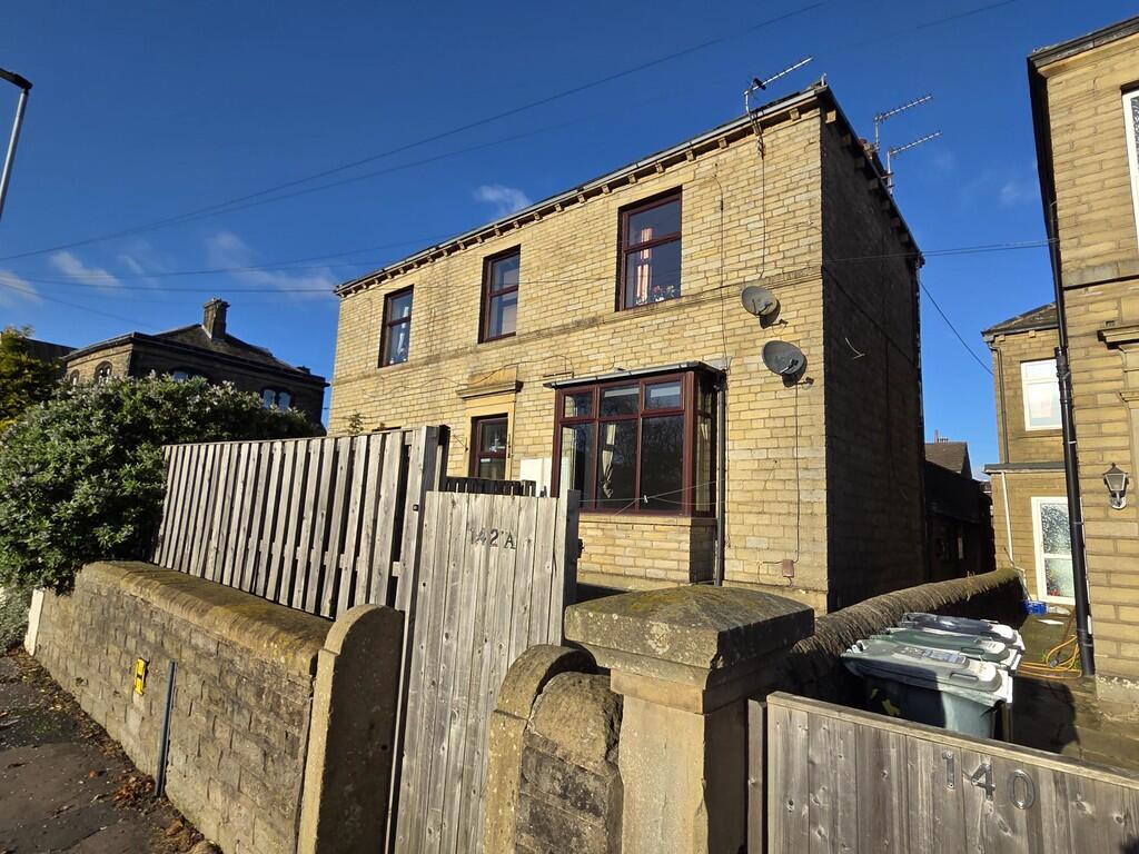 Main image of property: New Hey Road, Oakes, Huddersfield, HD3 4DB
