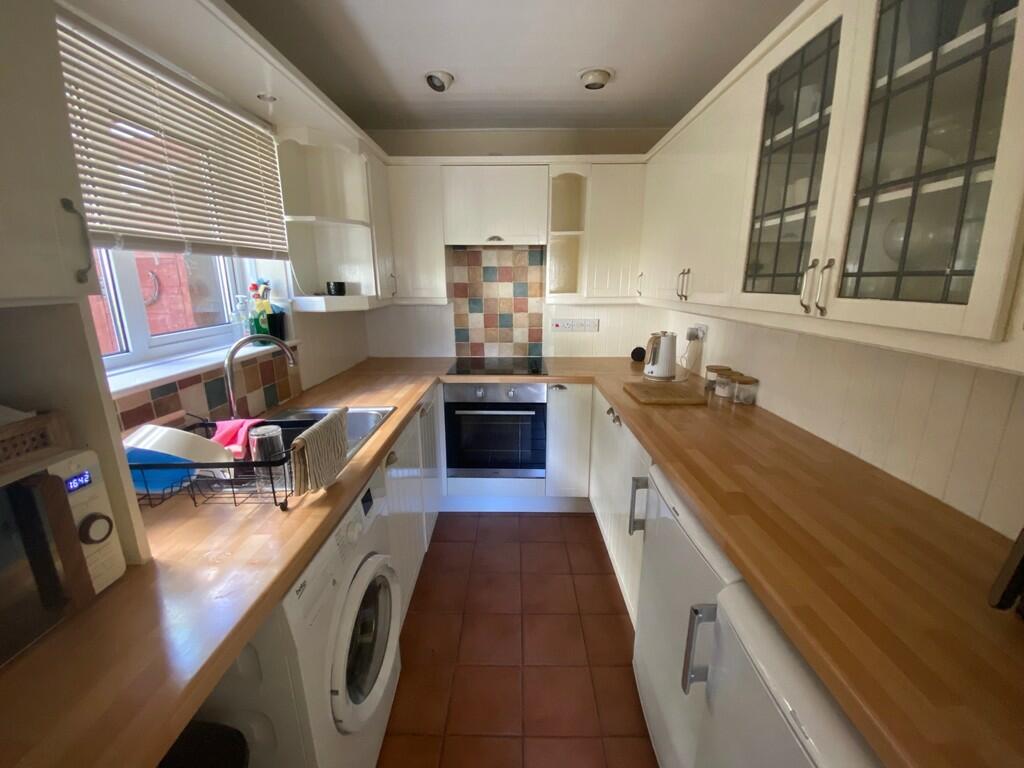Additional property image - Ashcombe Gardens, Milton