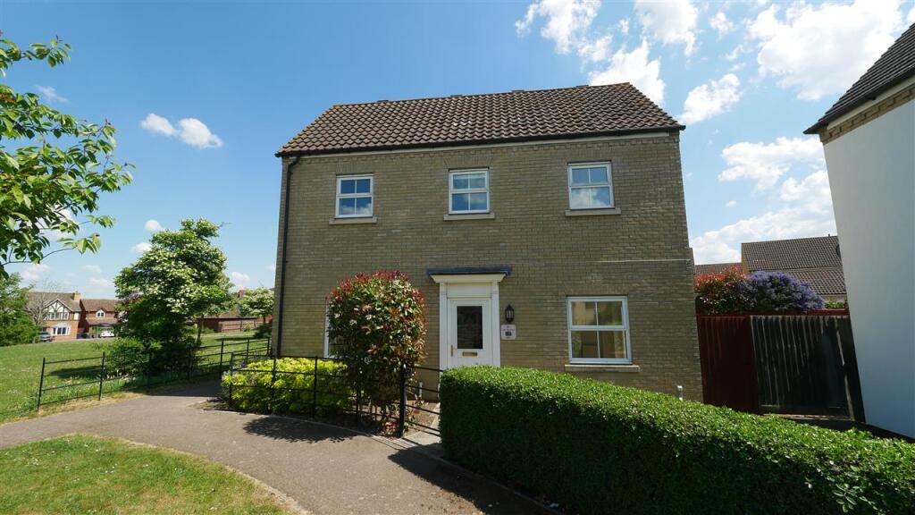 Main image of property: The Glades, Hinchingbrooke Park
