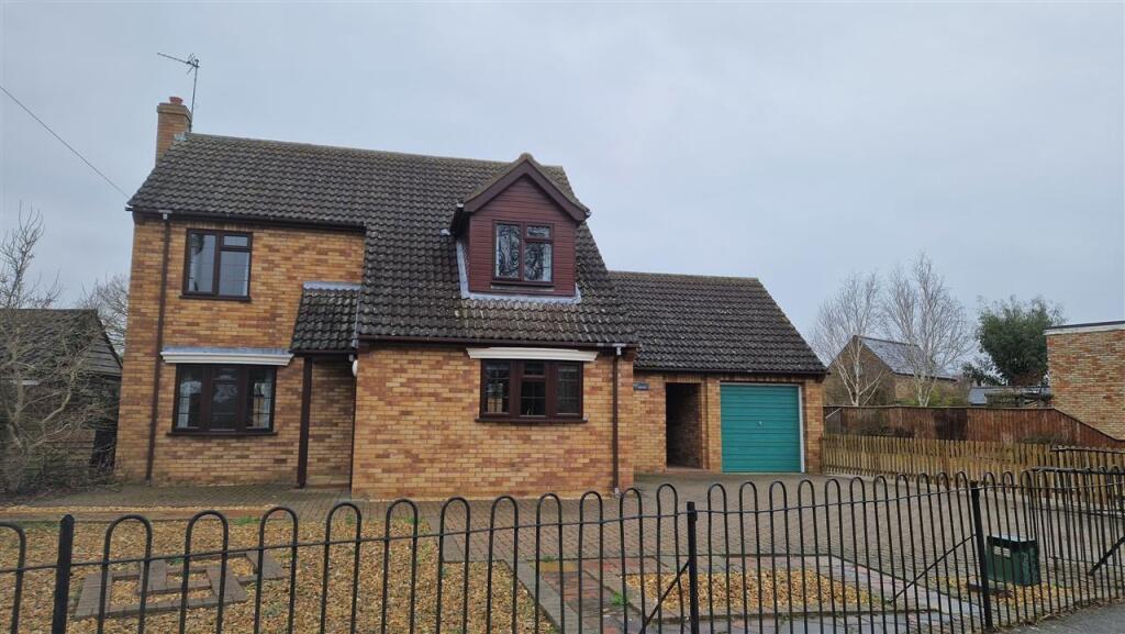 Main image of property: Harvest House, High Street, Colne