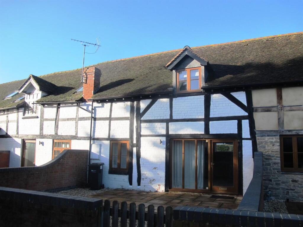 Main image of property: Stableton Mews, Kingsland