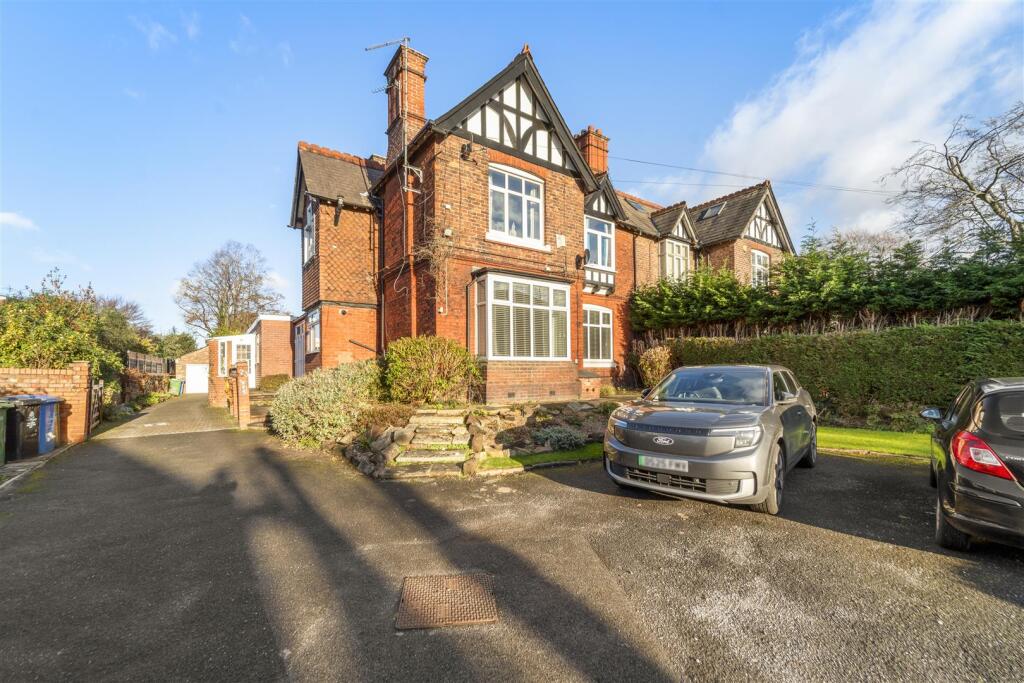 Main image of property: Park Road, Timperley