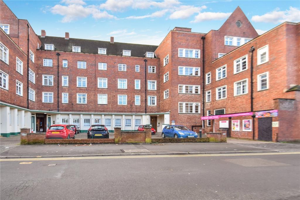 1 bedroom apartment for sale in Friar Street, Droitwich Spa