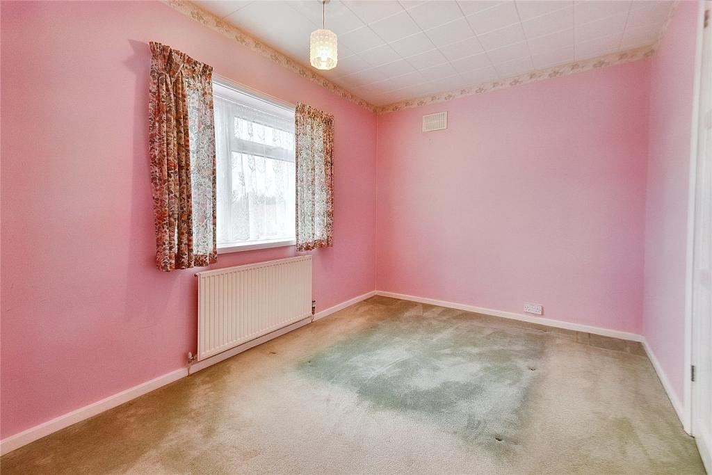 3 bedroom semidetached house in Stalls Farm Road, Droitwich